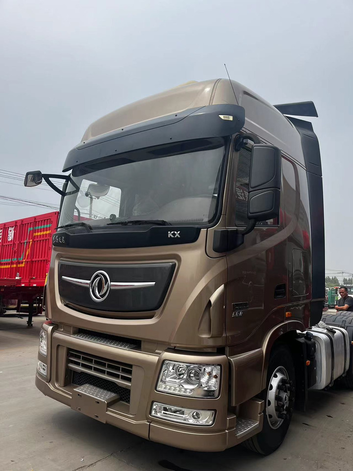 Dongfeng T1437 6✖4 Tractor Unit Manual Transmission New - Tractor: foto 2 Dongfeng T1437 6✖4 Tractor Unit Manual Transmission New - Tractor: foto 2
