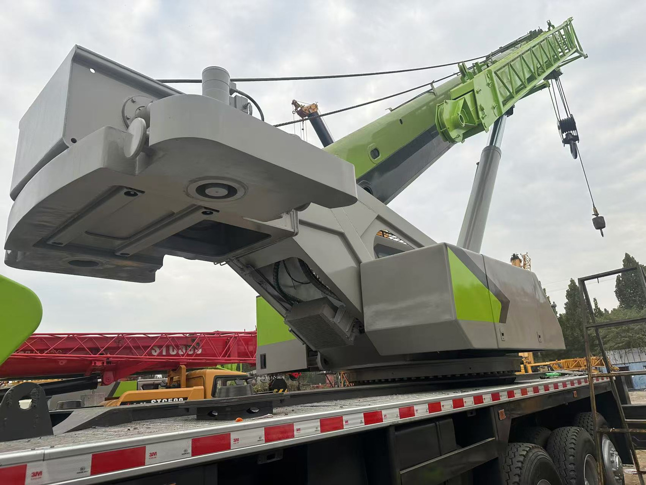 ZOOMLION Crane 50Ton - Guindaste: foto 3 ZOOMLION Crane 50Ton - Guindaste: foto 3