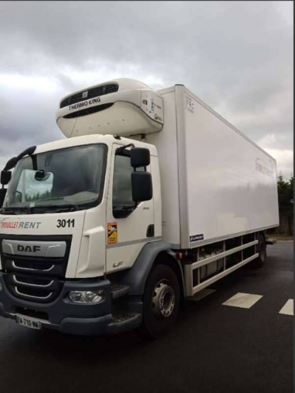 Camion Porteur 19 TONNES 320 CV HAYON CAISSE LAMBERET GROUPE THERMOKING T1000R - Camião frigorífico: foto 1 Camion Porteur 19 TONNES 320 CV HAYON CAISSE LAMBERET GROUPE THERMOKING T1000R - Camião frigorífico: foto 1