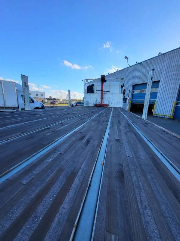 Locação financeira de  Camion Porteur CAMION GRUE 26 TONNES 410 CV 6X4 Camion Porteur CAMION GRUE 26 TONNES 410 CV 6X4: foto 15