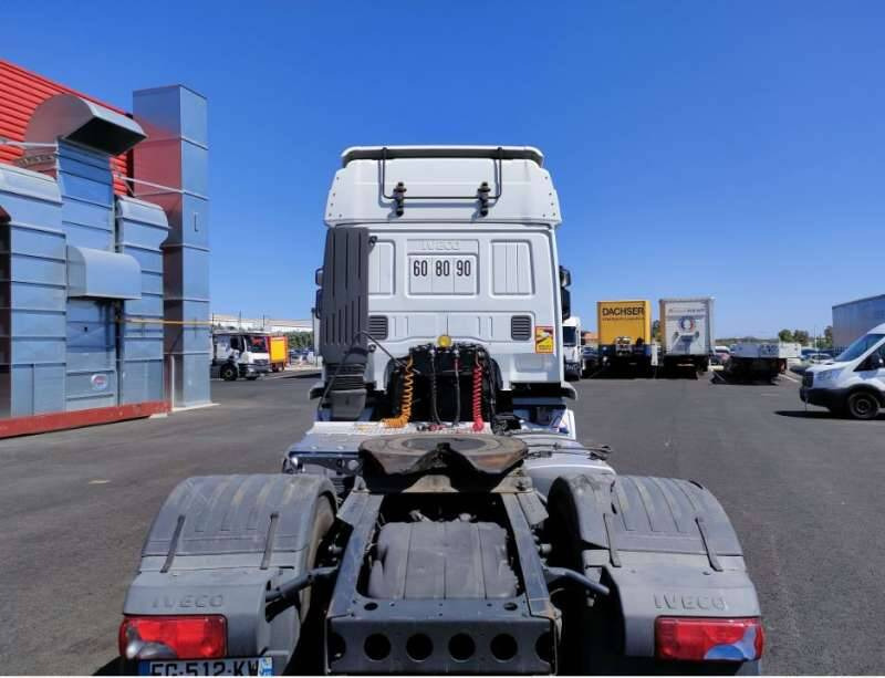 Tracteur 19 TONNES 360 CV 1 COUCHETTE - Tractor: foto 4 Tracteur 19 TONNES 360 CV 1 COUCHETTE - Tractor: foto 4