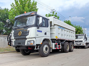 SHACMAN Shacman F3000 6x4 Tractor Truck for Sale in Zambia - Camião: foto 3 SHACMAN Shacman F3000 6x4 Tractor Truck for Sale in Zambia - Camião: foto 3