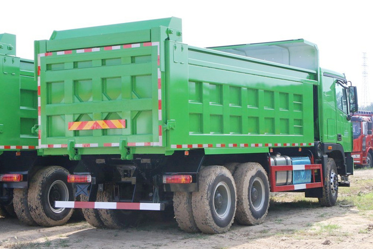 FOTON Foton 6x4 10 Wheeler Dump Truck for Sale in Jamaica - Camião basculante: foto 4 FOTON Foton 6x4 10 Wheeler Dump Truck for Sale in Jamaica - Camião basculante: foto 4