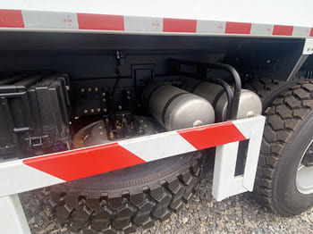 SHACMAN Shacman Tipper Truck for Sale in Jamaica - Camião basculante: foto 5 SHACMAN Shacman Tipper Truck for Sale in Jamaica - Camião basculante: foto 5