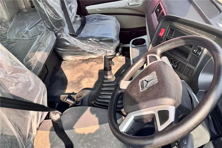 SINOTRUK Used Hohan Dump Truck with RHD for Sale In Tanzania - Camião basculante: foto 3 SINOTRUK Used Hohan Dump Truck with RHD for Sale In Tanzania - Camião basculante: foto 3