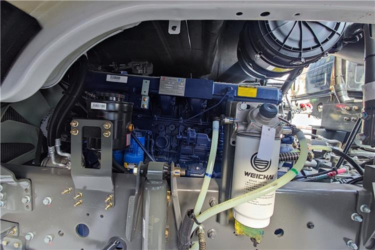 SINOTRUK Used Howo 400hp Dump Truck for Sale In Zambia - Camião basculante: foto 4 SINOTRUK Used Howo 400hp Dump Truck for Sale In Zambia - Camião basculante: foto 4