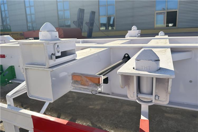 TITABN 2 Axle Gooseneck Container Trailer for Sale In Kenya - Semi-reboque chassi: foto 2 TITABN 2 Axle Gooseneck Container Trailer for Sale In Kenya - Semi-reboque chassi: foto 2