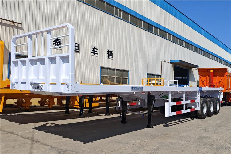 TITAN 13m Semi Truck Flatbed Trailer For Sale In Nigeria - Semi-reboque chassi: foto 1 TITAN 13m Semi Truck Flatbed Trailer For Sale In Nigeria - Semi-reboque chassi: foto 1