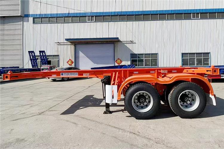 TITAN 2 Axle 20ft Container Chassis Trailer for Sale In Jamaica - Semi-reboque chassi: foto 3 TITAN 2 Axle 20ft Container Chassis Trailer for Sale In Jamaica - Semi-reboque chassi: foto 3