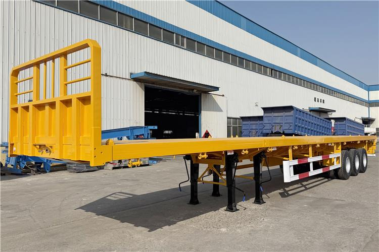 TITAN 3 Axle 24m Extendable Flatbed Trailer for Sale In Chile - Semi-reboque transportador de contêineres/ Caixa móvel: foto 1 TITAN 3 Axle 24m Extendable Flatbed Trailer for Sale In Chile - Semi-reboque transportador de contêineres/ Caixa móvel: foto 1