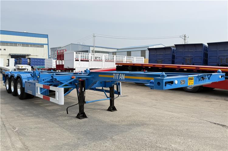 TITAN 3 Axle 40 foot Container Trailer for Sale In Senegal - Semi-reboque chassi: foto 2 TITAN 3 Axle 40 foot Container Trailer for Sale In Senegal - Semi-reboque chassi: foto 2