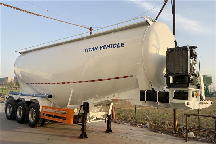 TITAN 3 Axle 50 Ton Dry Bulker Cement Tanker Trailer for Sale In Saudi Arabia - Semi-reboque silo: foto 3 TITAN 3 Axle 50 Ton Dry Bulker Cement Tanker Trailer for Sale In Saudi Arabia - Semi-reboque silo: foto 3