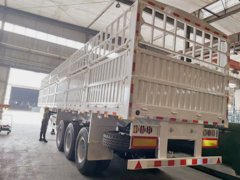 TITAN Animal Transport Fence Trailer for Sale in Mali - Semi-reboque transporte de gado: foto 3 TITAN Animal Transport Fence Trailer for Sale in Mali - Semi-reboque transporte de gado: foto 3