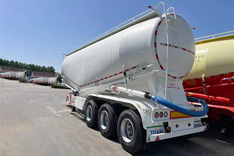TITAN Cement Tanker for Sale in Ugandan - Semi-reboque cisterna: foto 2 TITAN Cement Tanker for Sale in Ugandan - Semi-reboque cisterna: foto 2
