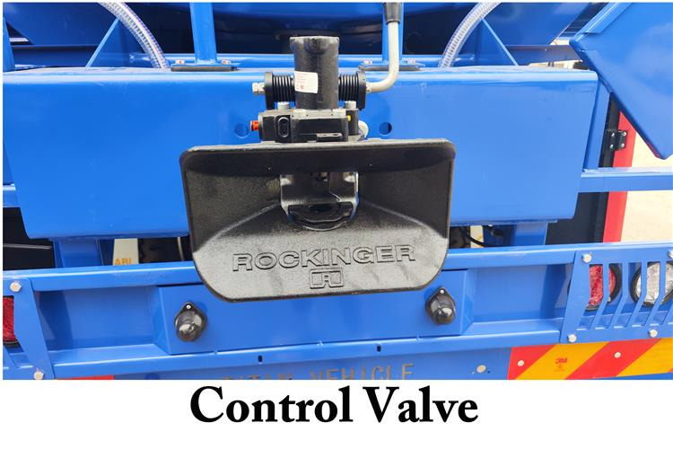 TITAN Tri Axle 45000 Liters Plam Oil Tanker Trailer Price for Sale In Ghana - Semi-reboque cisterna: foto 3 TITAN Tri Axle 45000 Liters Plam Oil Tanker Trailer Price for Sale In Ghana - Semi-reboque cisterna: foto 3