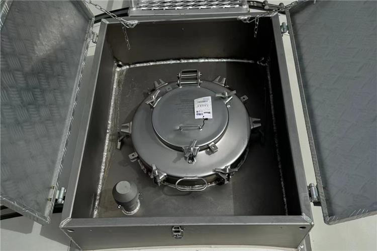 TITAN Tri Axle Aluminum Alloy Tanker Trailer for Sale In Saudi Arabia - Semi-reboque cisterna: foto 5 TITAN Tri Axle Aluminum Alloy Tanker Trailer for Sale In Saudi Arabia - Semi-reboque cisterna: foto 5