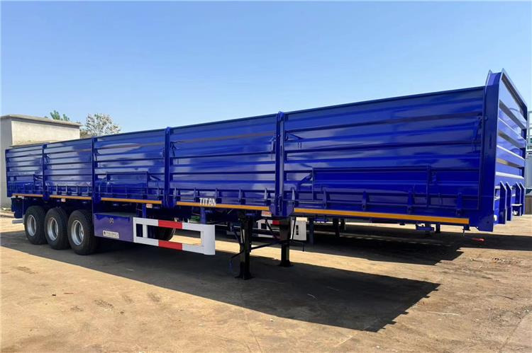 TITAN Tri Axle Grain Trailer for Sale In Djibouti - Semi-reboque plataforma/ Caixa aberta: foto 2 TITAN Tri Axle Grain Trailer for Sale In Djibouti - Semi-reboque plataforma/ Caixa aberta: foto 2