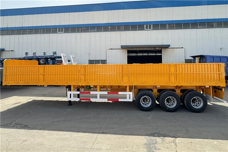 TITAN Tri Axle Side Wall Semi Trailer with 60 Ton Capcaity for Sale In Senegal - Semi-reboque plataforma/ Caixa aberta: foto 4 TITAN Tri Axle Side Wall Semi Trailer with 60 Ton Capcaity for Sale In Senegal - Semi-reboque plataforma/ Caixa aberta: foto 4
