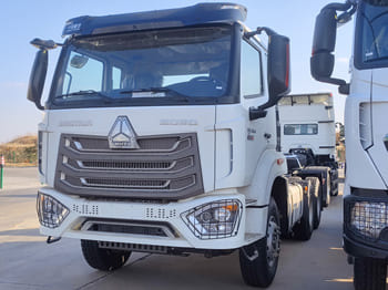 SINOTRUK 6x4 Sino Howo Truck for Sale in Sierra Leone - Tractor: foto 1 SINOTRUK 6x4 Sino Howo Truck for Sale in Sierra Leone - Tractor: foto 1
