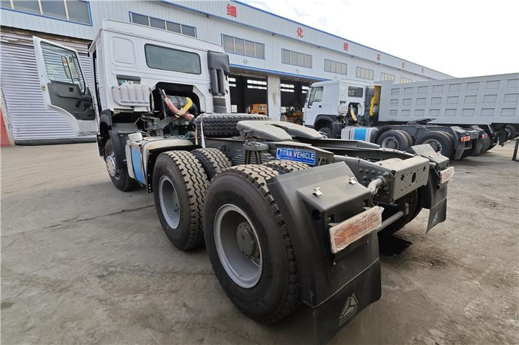 SINOTRUK Used Howo 371 Truck Head for Sale In Nigeria Lagos - Tractor: foto 2 SINOTRUK Used Howo 371 Truck Head for Sale In Nigeria Lagos - Tractor: foto 2