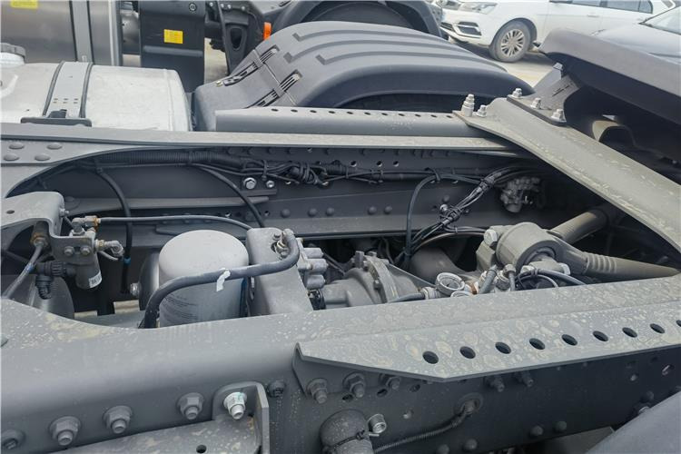 Sinotruk Second Hand Sitrak G7 540 Truck Tractor for Sale In Tanzania - Tractor: foto 3 Sinotruk Second Hand Sitrak G7 540 Truck Tractor for Sale In Tanzania - Tractor: foto 3