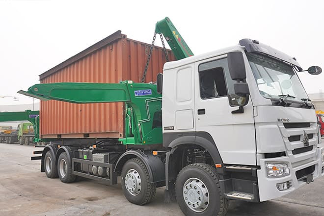 XCMG 20 Ft Side Loader Truck for Sale in Zambia - Camião transportador de contêineres/ Caixa móvel: foto 5 XCMG 20 Ft Side Loader Truck for Sale in Zambia - Camião transportador de contêineres/ Caixa móvel: foto 5
