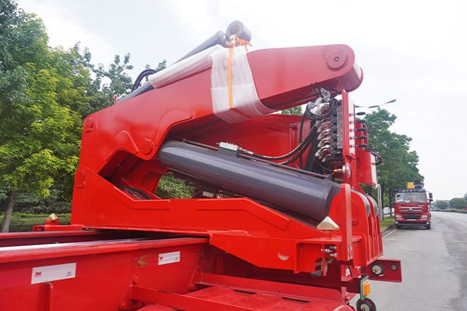 XCMG 2025 New Container Side Loader Trailer for Sale in Tanzania - Semi-reboque transportador de contêineres/ Caixa móvel: foto 4 XCMG 2025 New Container Side Loader Trailer for Sale in Tanzania - Semi-reboque transportador de contêineres/ Caixa móvel: foto 4