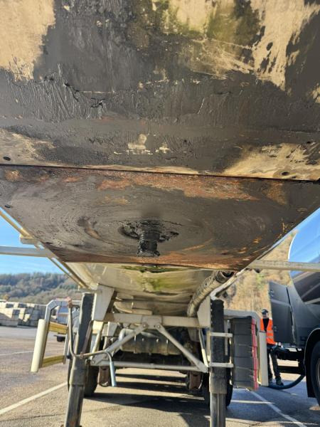 Eta - Semi-reboque cisterna: foto 3 Eta - Semi-reboque cisterna: foto 3