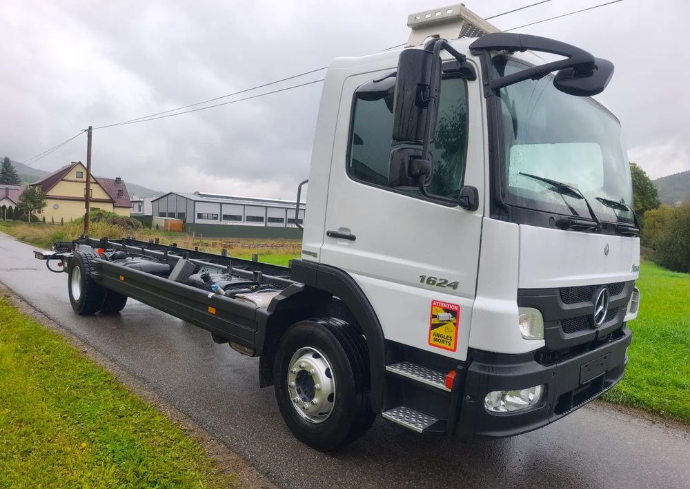 Mercedes-Benz Atego 1624 rama do zabudowy - Camião chassi: foto 2 Mercedes-Benz Atego 1624 rama do zabudowy - Camião chassi: foto 2