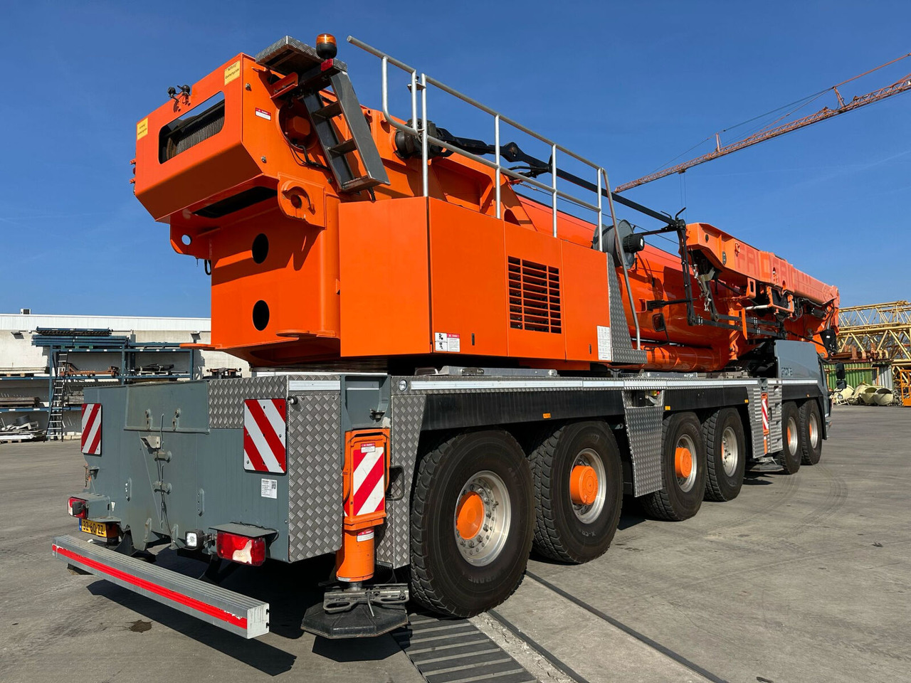 Grove Grove GMK 6400 - Grua móvel: foto 2 Grove Grove GMK 6400 - Grua móvel: foto 2