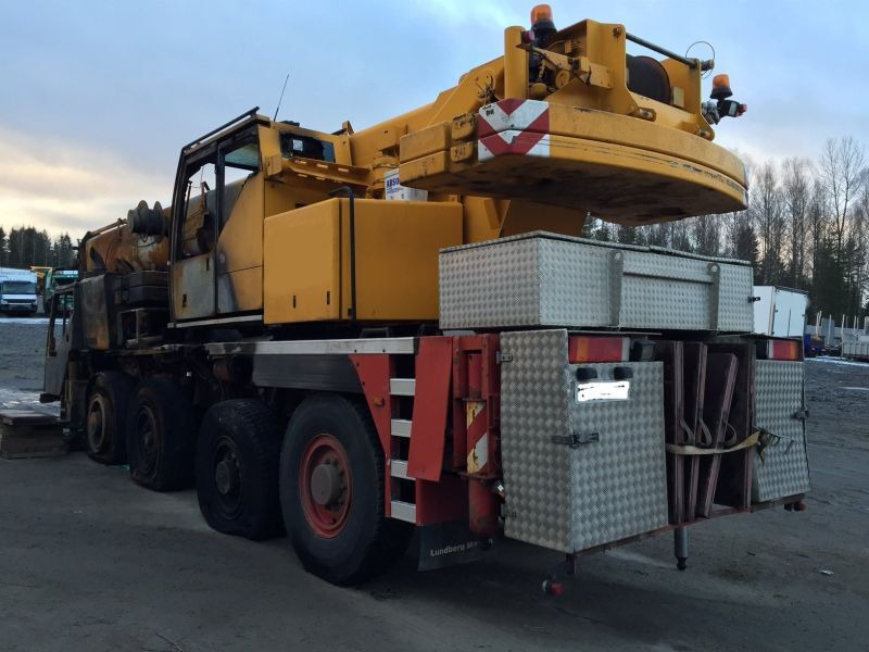 Liebherr LTM 1060-2 - Grua móvel: foto 2 Liebherr LTM 1060-2 - Grua móvel: foto 2