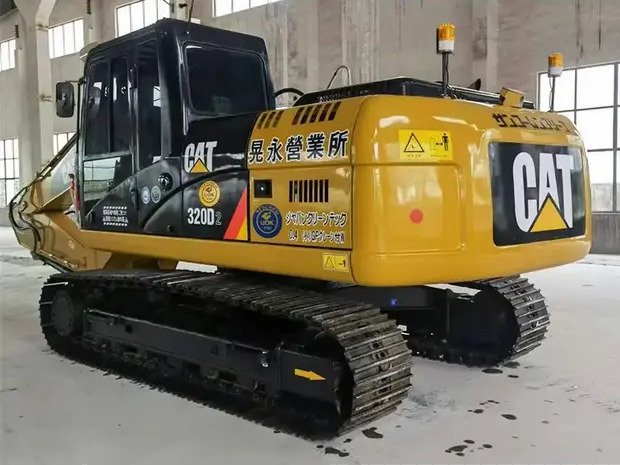 2022 Caterpillar 320D - Escavadora de rastos: foto 1 2022 Caterpillar 320D - Escavadora de rastos: foto 1