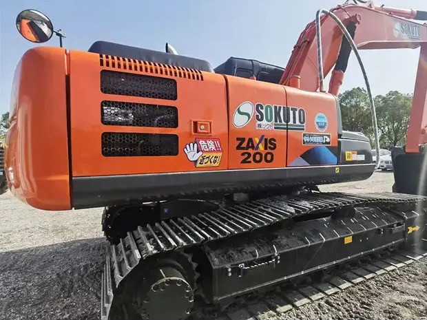 Escavadora de rastos 2022 Hitachi ZX200: foto 11