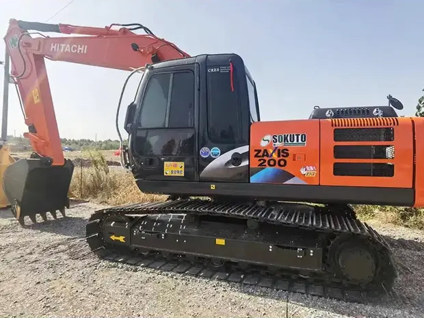 2022 Hitachi ZX200 - Escavadora de rastos: foto 2 2022 Hitachi ZX200 - Escavadora de rastos: foto 2