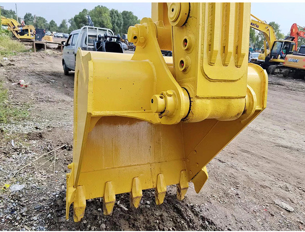 2022 Komatsu PC200 - Escavadora de rastos: foto 3 2022 Komatsu PC200 - Escavadora de rastos: foto 3