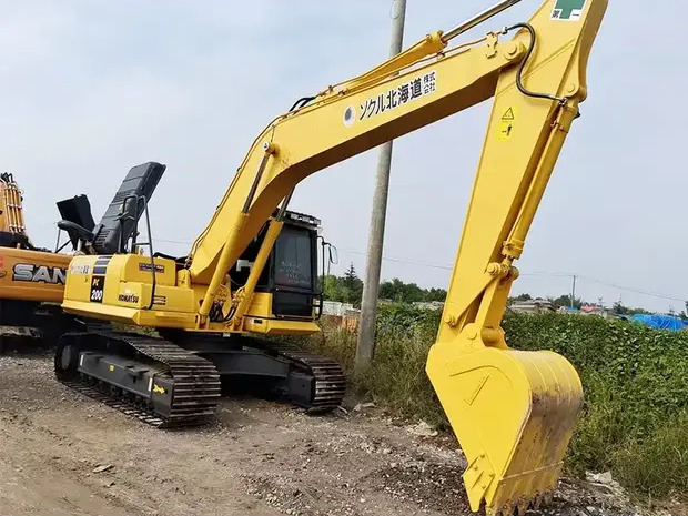 2022 Komatsu PC220 - Escavadora de rastos: foto 1 2022 Komatsu PC220 - Escavadora de rastos: foto 1