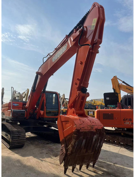 2023 Doosan DH225-9 - Escavadora de rastos: foto 3 2023 Doosan DH225-9 - Escavadora de rastos: foto 3