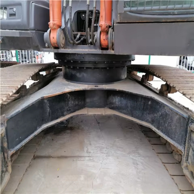 2023 Hitachi ZX210 - Escavadora de rastos: foto 5 2023 Hitachi ZX210 - Escavadora de rastos: foto 5