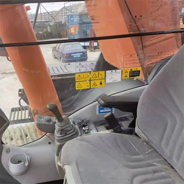 2023 Hitachi ZX470 - Escavadora de rastos: foto 4 2023 Hitachi ZX470 - Escavadora de rastos: foto 4