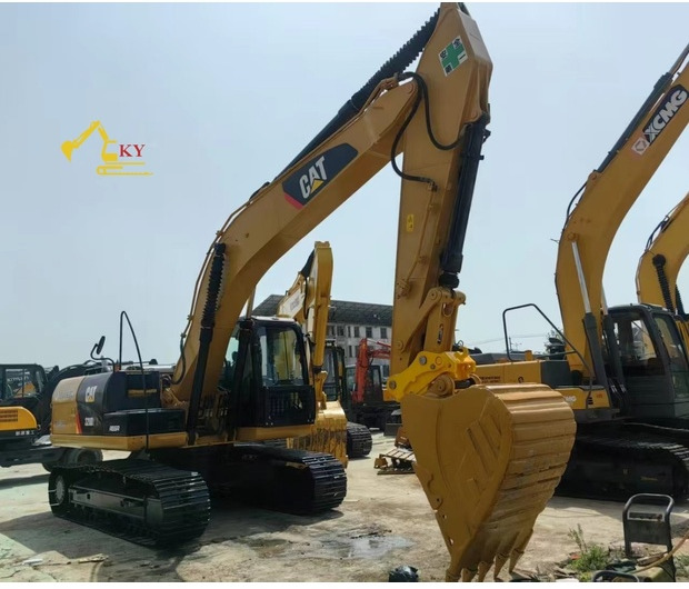 2024 Caterpillar 320D2 - Escavadora de rastos: foto 5 2024 Caterpillar 320D2 - Escavadora de rastos: foto 5