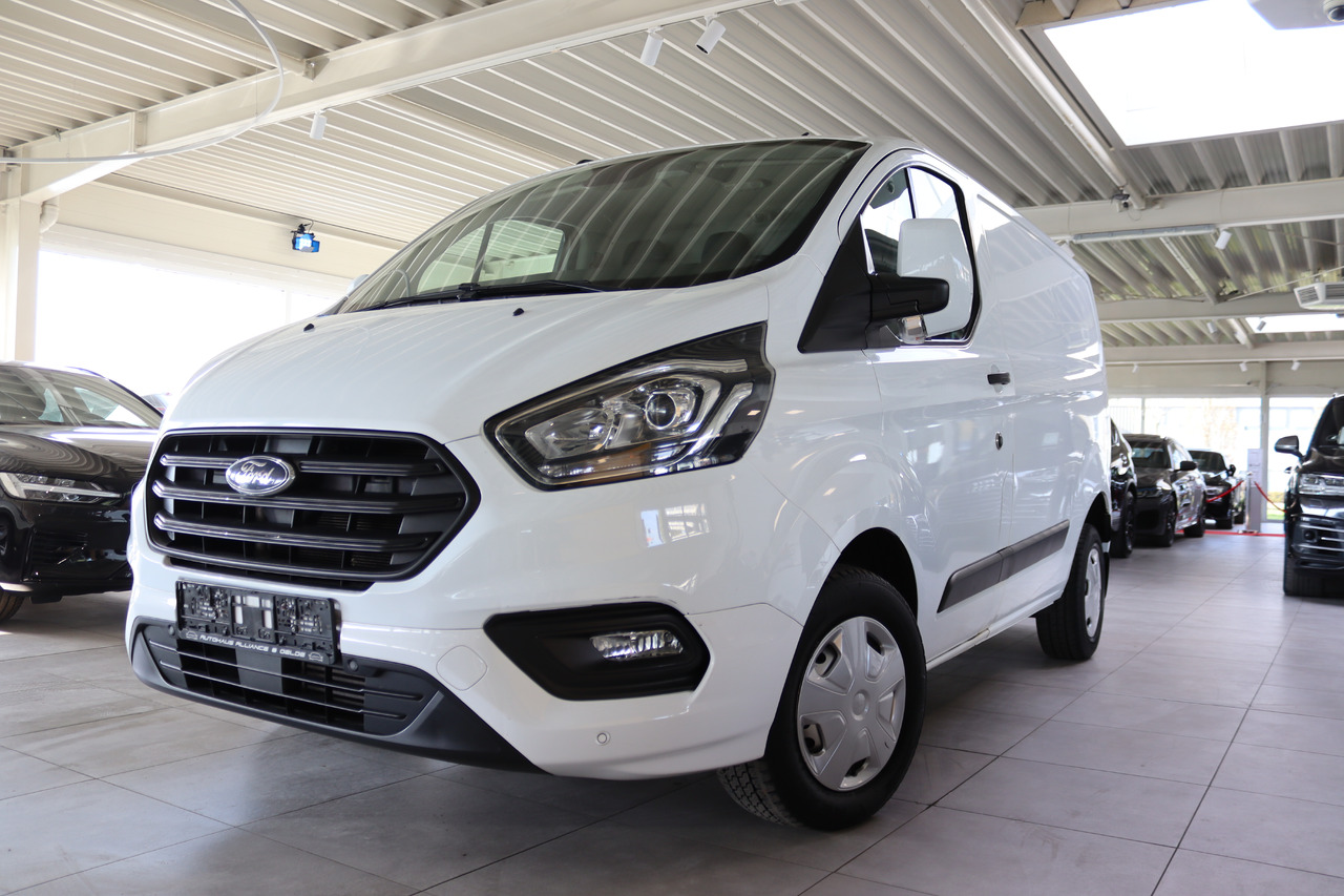 Ford Transit - Furgão compacto: foto 1 Ford Transit - Furgão compacto: foto 1
