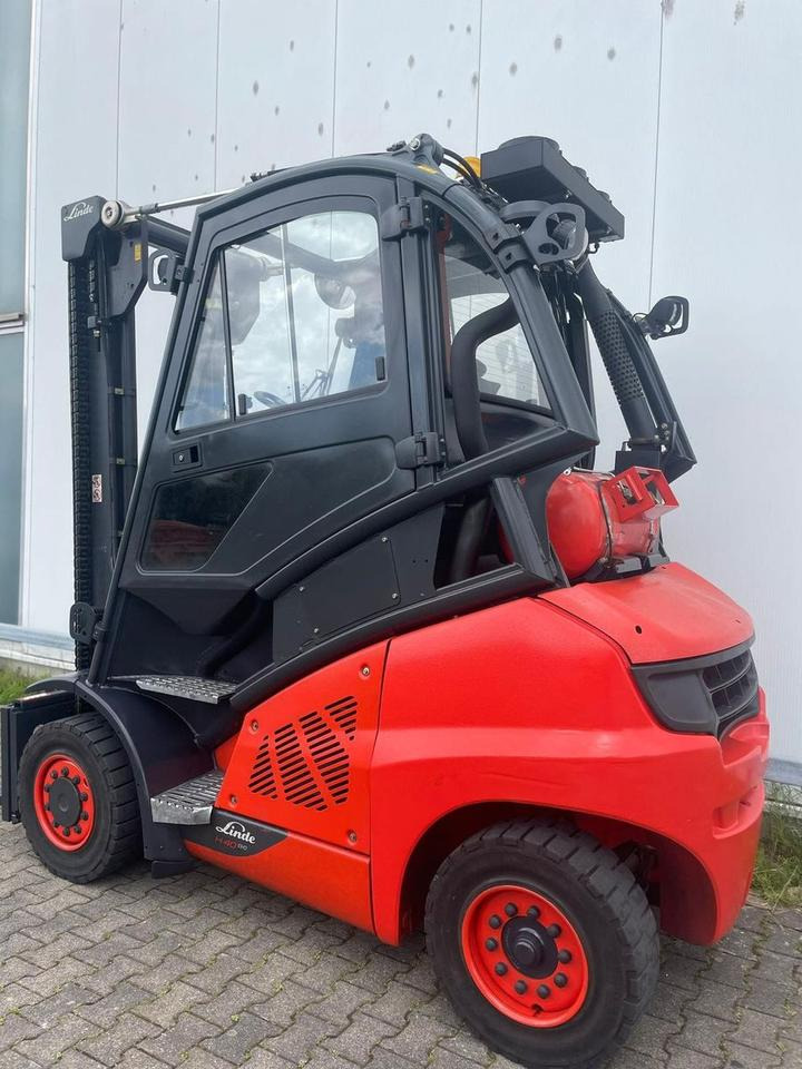 Linde H 40 T - mit aktuellem Service - - Empilhador: foto 3 Linde H 40 T - mit aktuellem Service - - Empilhador: foto 3