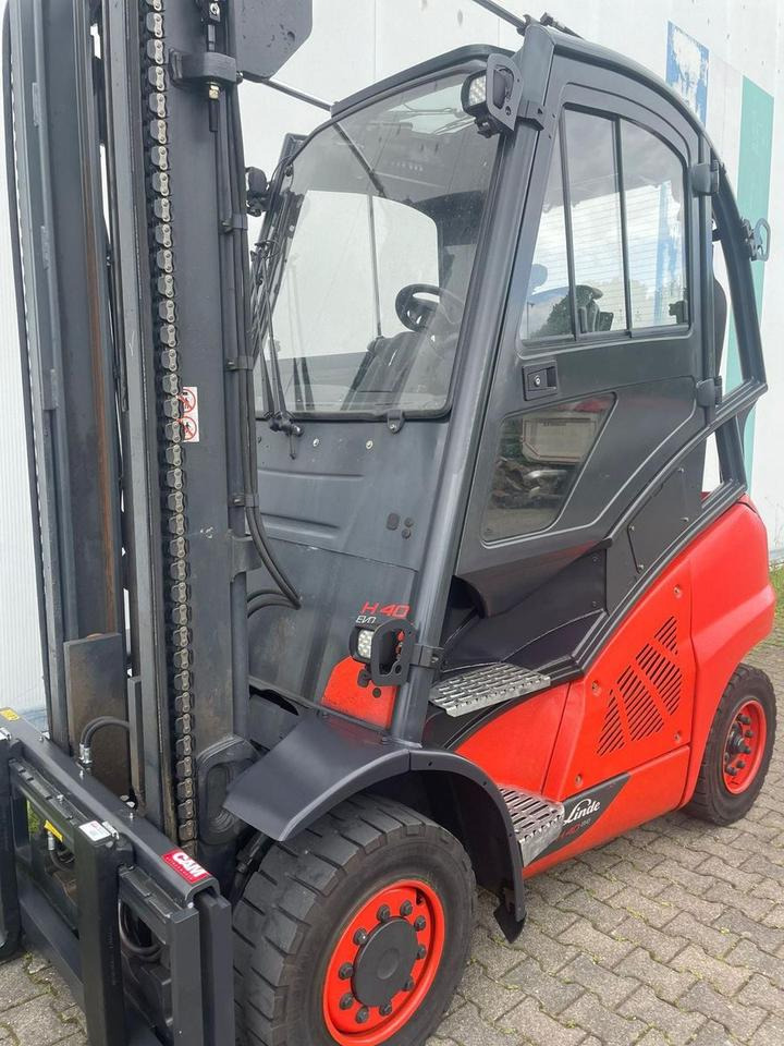 Linde H 40 T - mit aktuellem Service - - Empilhador: foto 1 Linde H 40 T - mit aktuellem Service - - Empilhador: foto 1