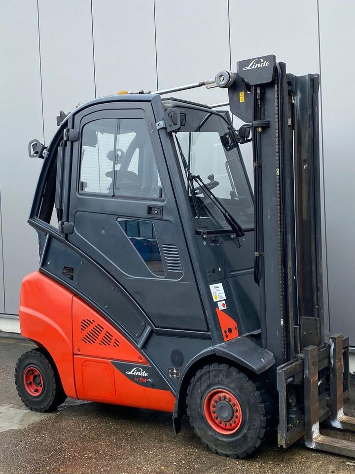 Linde Linde H 35 T - 6.012 h - Seitenschieber - - Empilhador a gás: foto 4 Linde Linde H 35 T - 6.012 h - Seitenschieber - - Empilhador a gás: foto 4