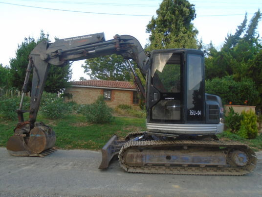 Hitachi ex75-3 - Mini escavadeira: foto 1 Hitachi ex75-3 - Mini escavadeira: foto 1