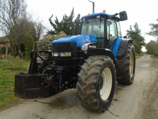New Holland tm175 - Trator: foto 2 New Holland tm175 - Trator: foto 2