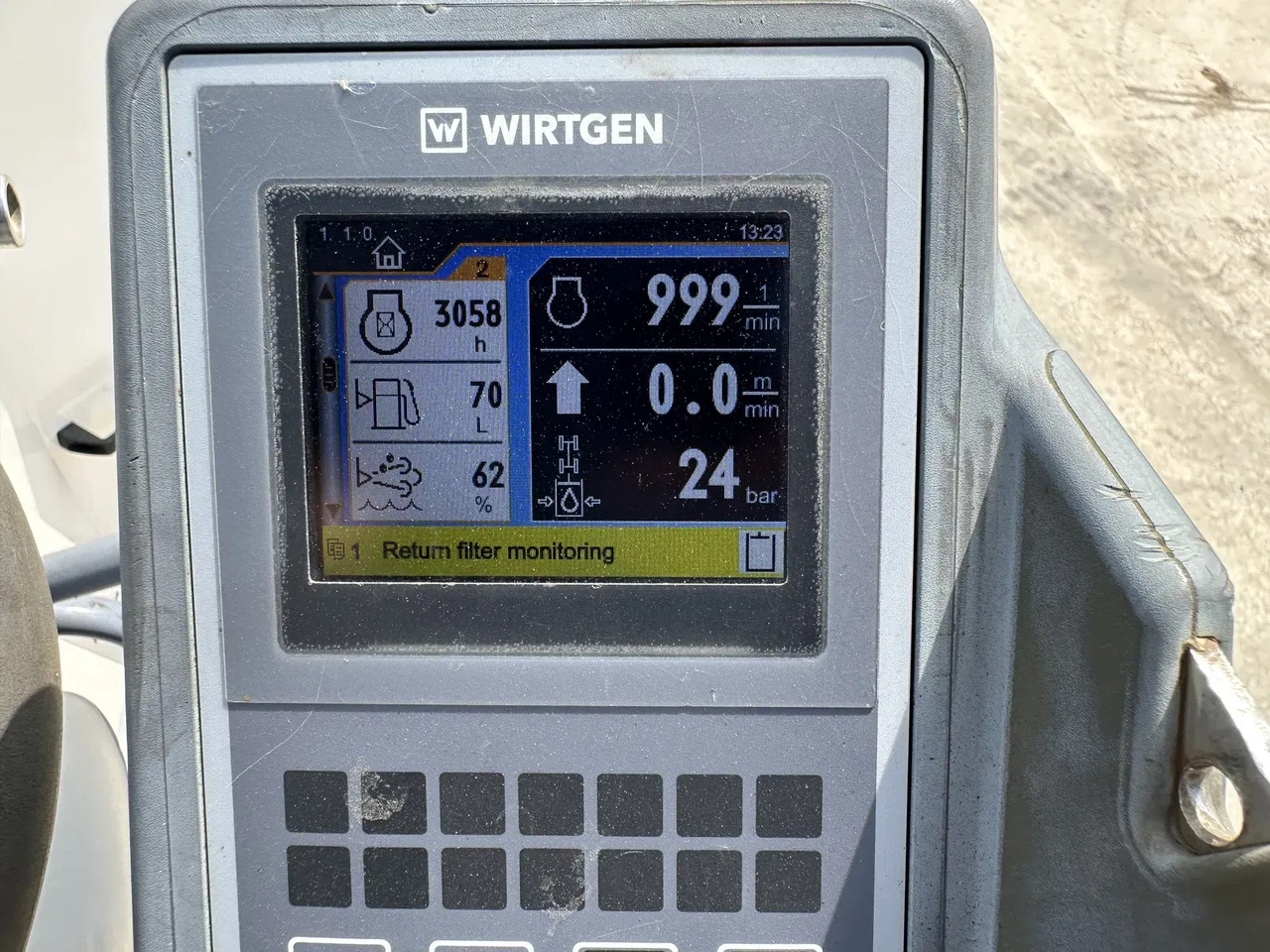 Wirtgen W 100 CFi - Aplainadora (Fresadora): foto 2 Wirtgen W 100 CFi - Aplainadora (Fresadora): foto 2