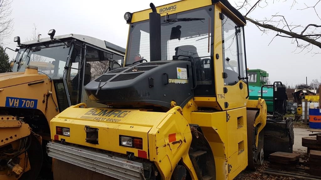 Bomag BW 174 A P AM - Compactador de asfalto: foto 1 Bomag BW 174 A P AM - Compactador de asfalto: foto 1