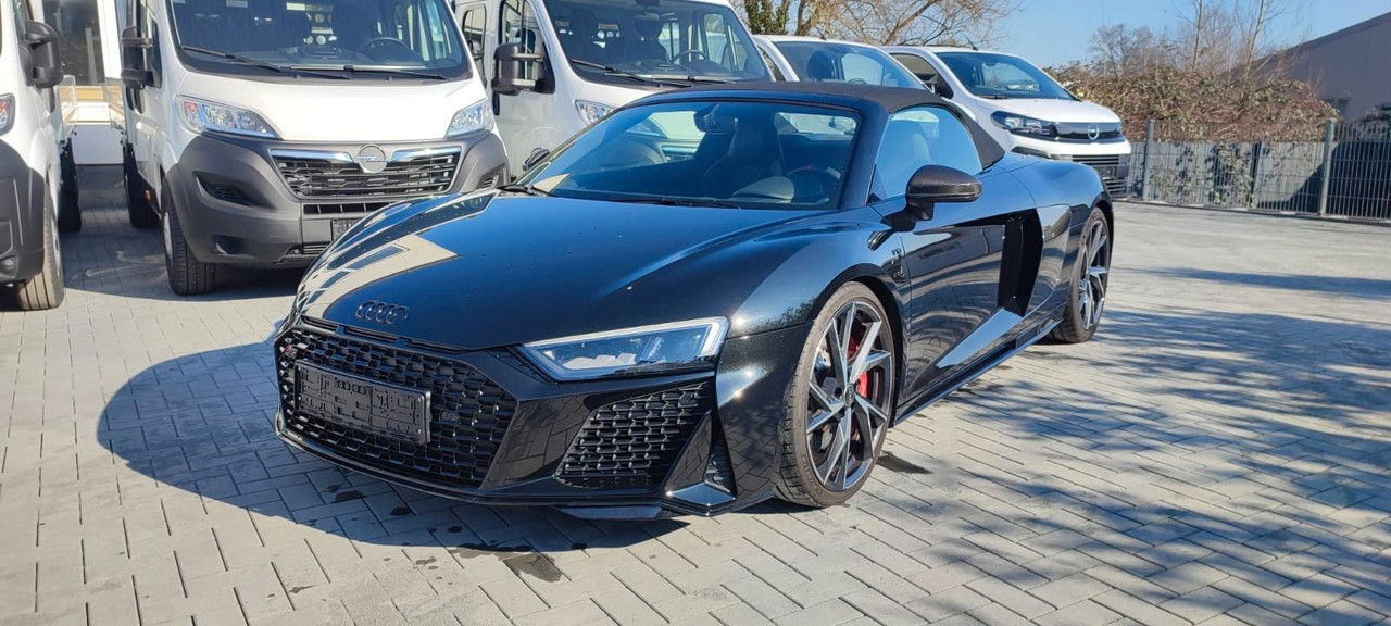 Audi R8 Spyder 5.2 FSI RWD performance - Cabrio: foto 3 Audi R8 Spyder 5.2 FSI RWD performance - Cabrio: foto 3
