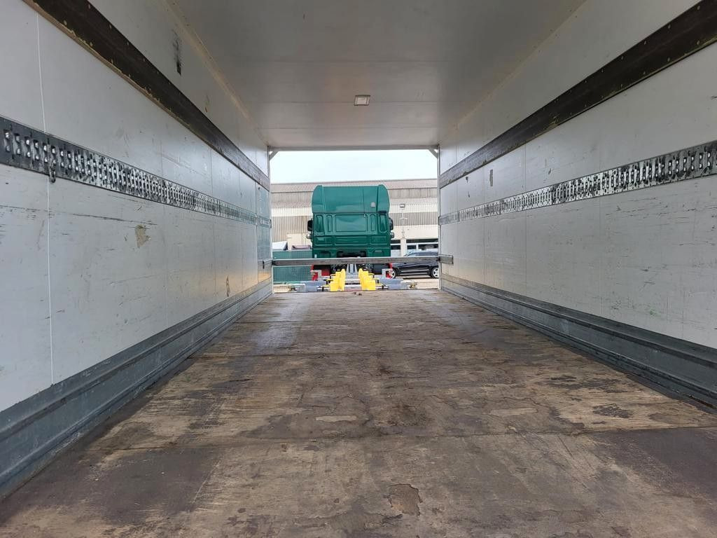 Diversen Drehschemel Vermietung möglich LBW Durchladbar Drehschemel Vermietung möglich LBW Durchladbar - Reboque furgão: foto 5 Diversen Drehschemel Vermietung möglich LBW Durchladbar Drehschemel Vermietung möglich LBW Durchladbar - Reboque furgão: foto 5